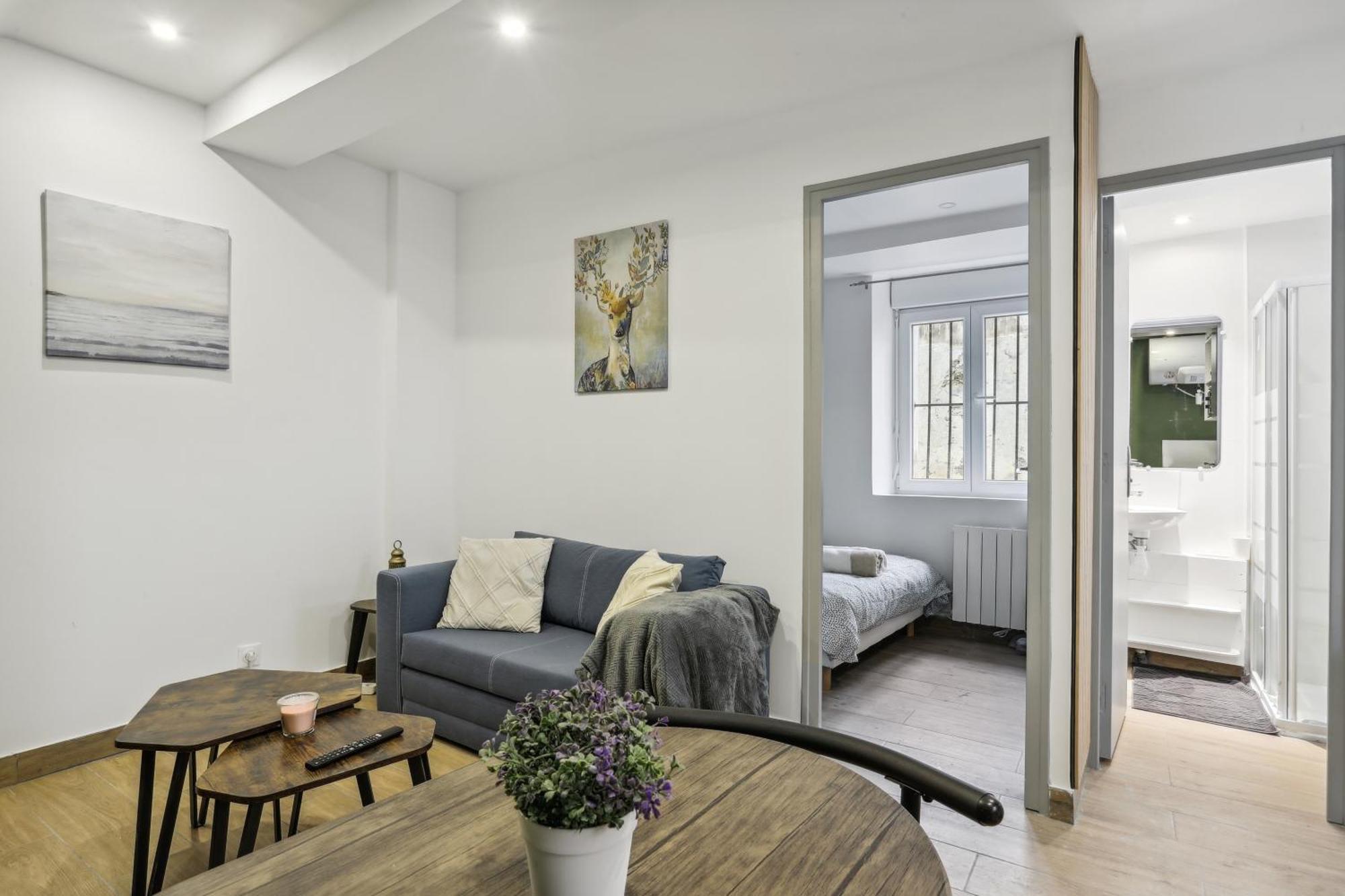Chic Cosy Apart With Parking Ла Ферте-су-Жуар Экстерьер фото